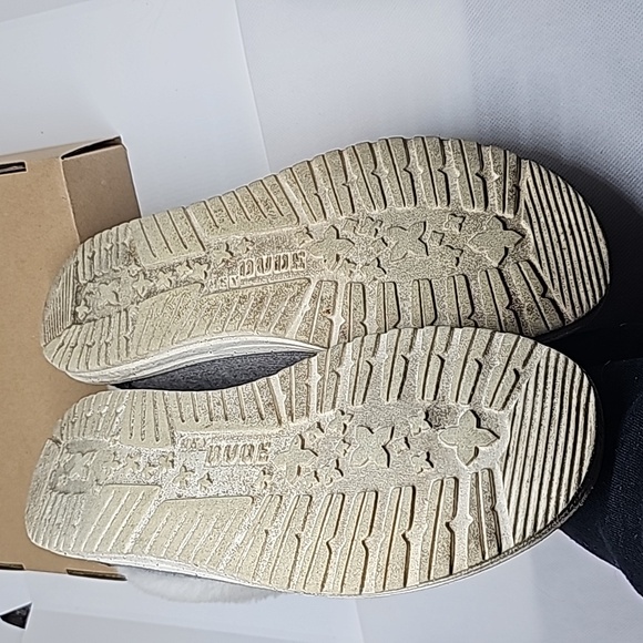 Hey Dude Wendy Fold Boot in Women's Size 9 - Picture 7 of 8